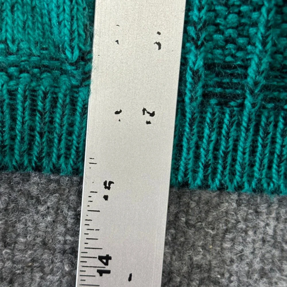 Basics sweater teal