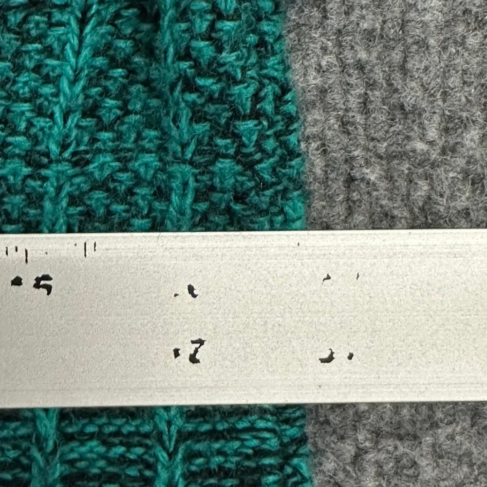 Basics sweater teal