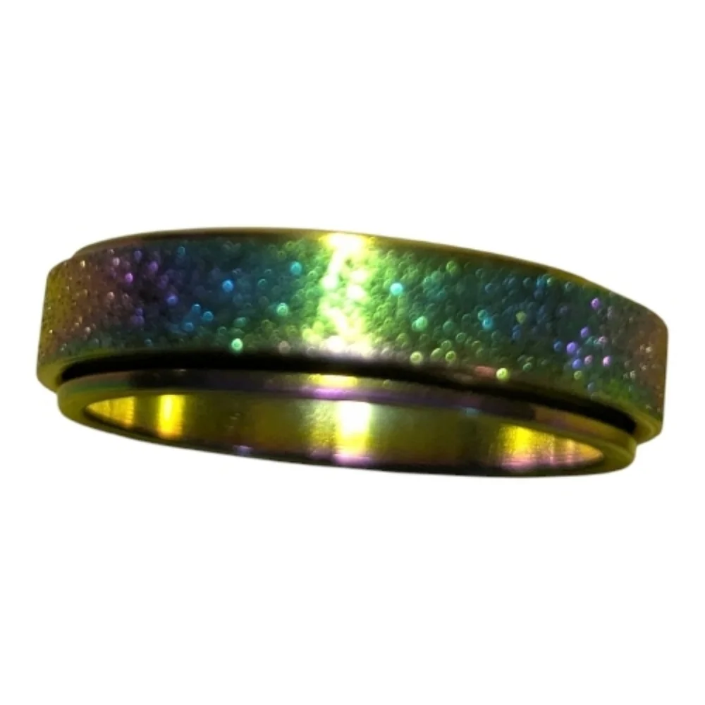 Iridescent Ring Sz 9   Shiny Unisex Women's A-036