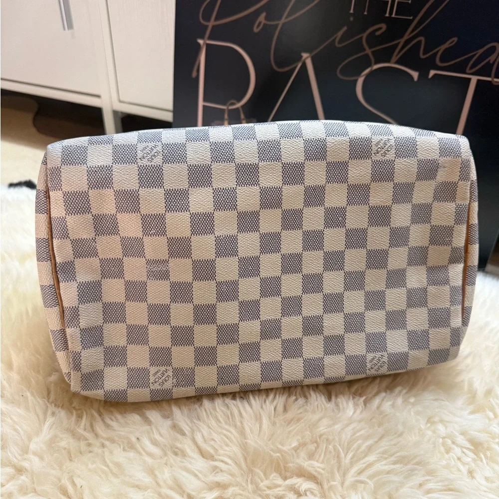 Louis Vuitton comes certificate