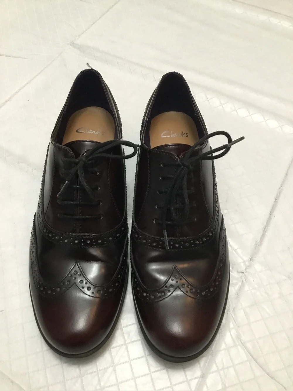 Clarks polished brown