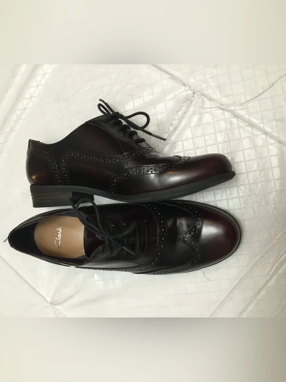 Clarks polished brown