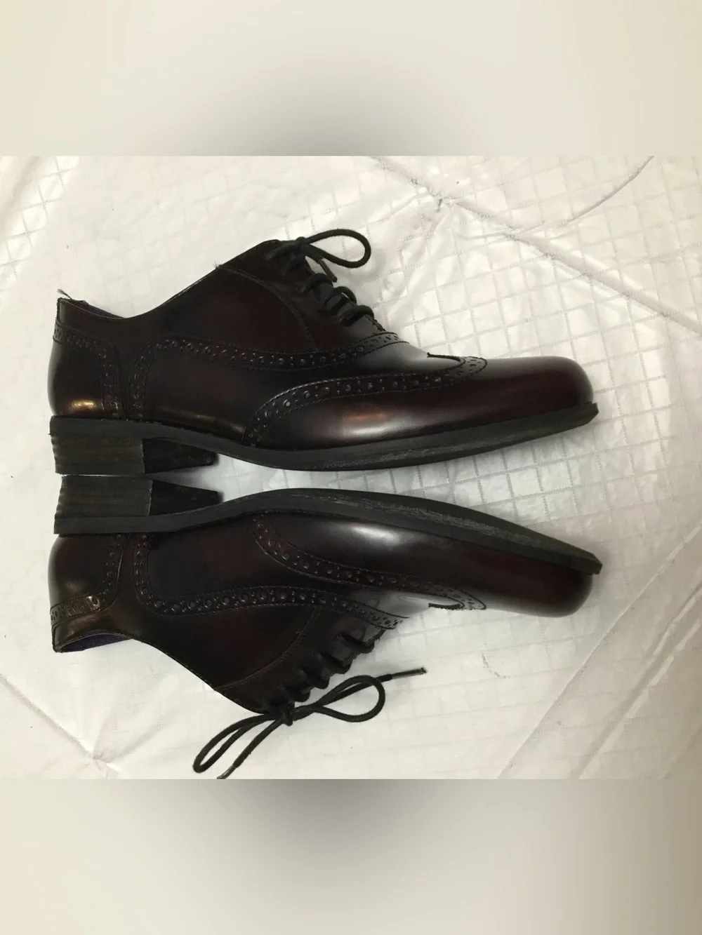 Clarks polished brown