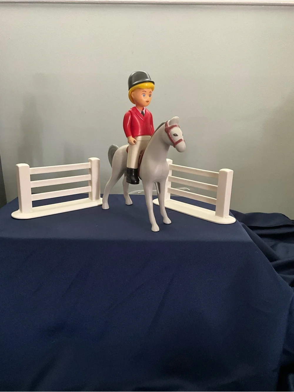 Little Tikes Miniature Dollhouse 1990’s Barn Stable Jockey, Horse, and fences