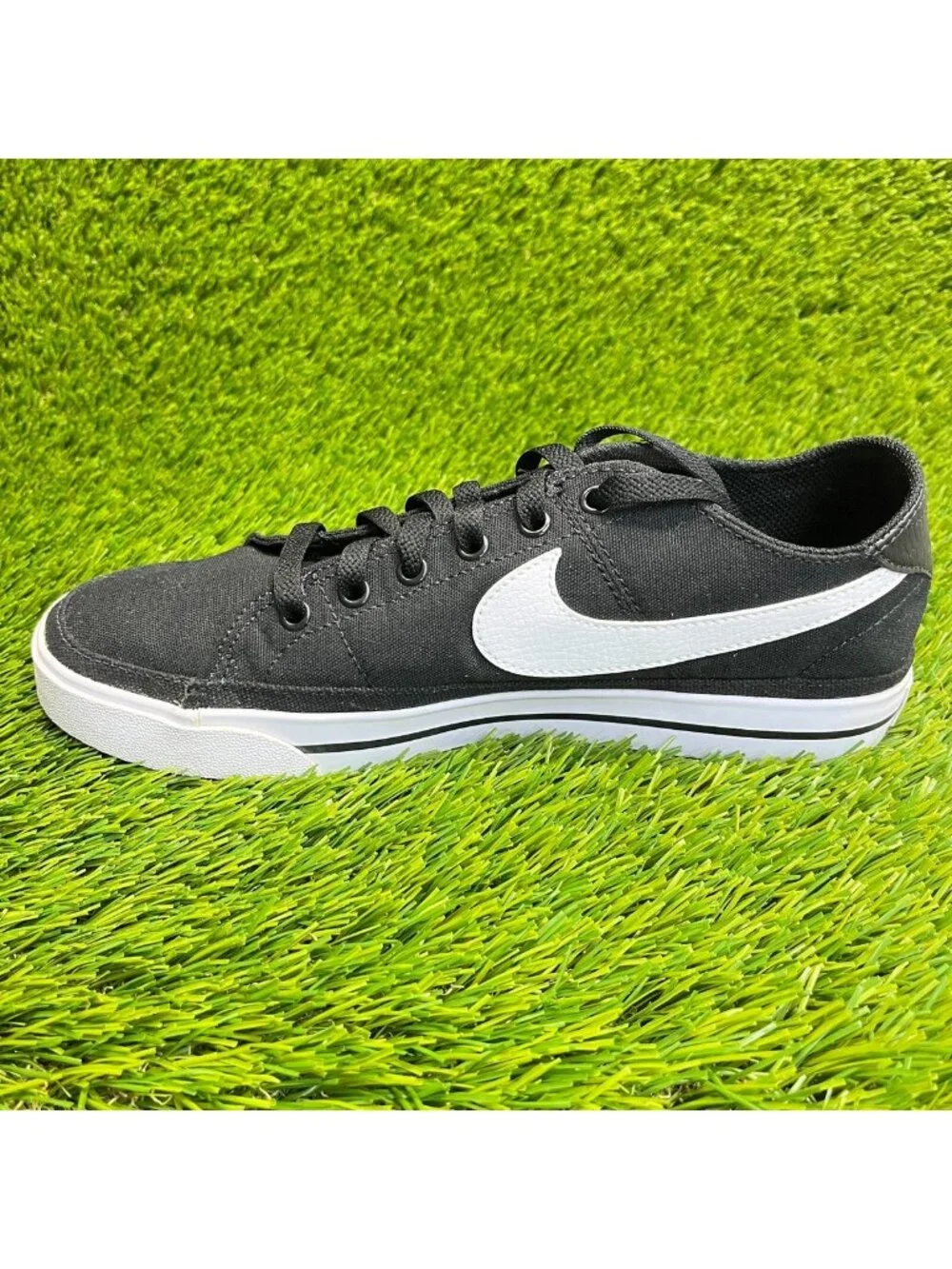 Nike please review