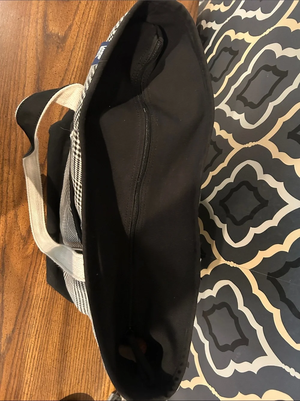 Lands' End Large Black and White Plaid Canvas Tote with long Straps with Zipper