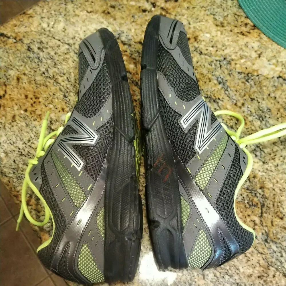 New Balance gray sneakers