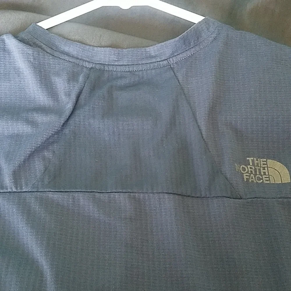 The North Face Men's Kilowatt Short Sleeve Technical Tee Shirt Dark Blue