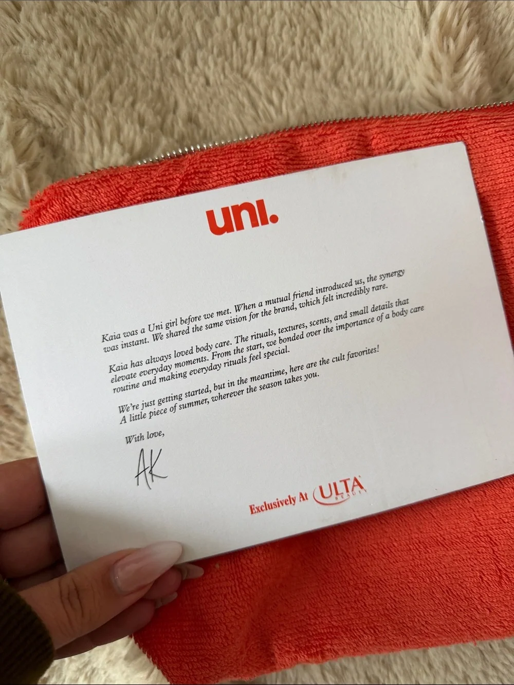 Uni mini must