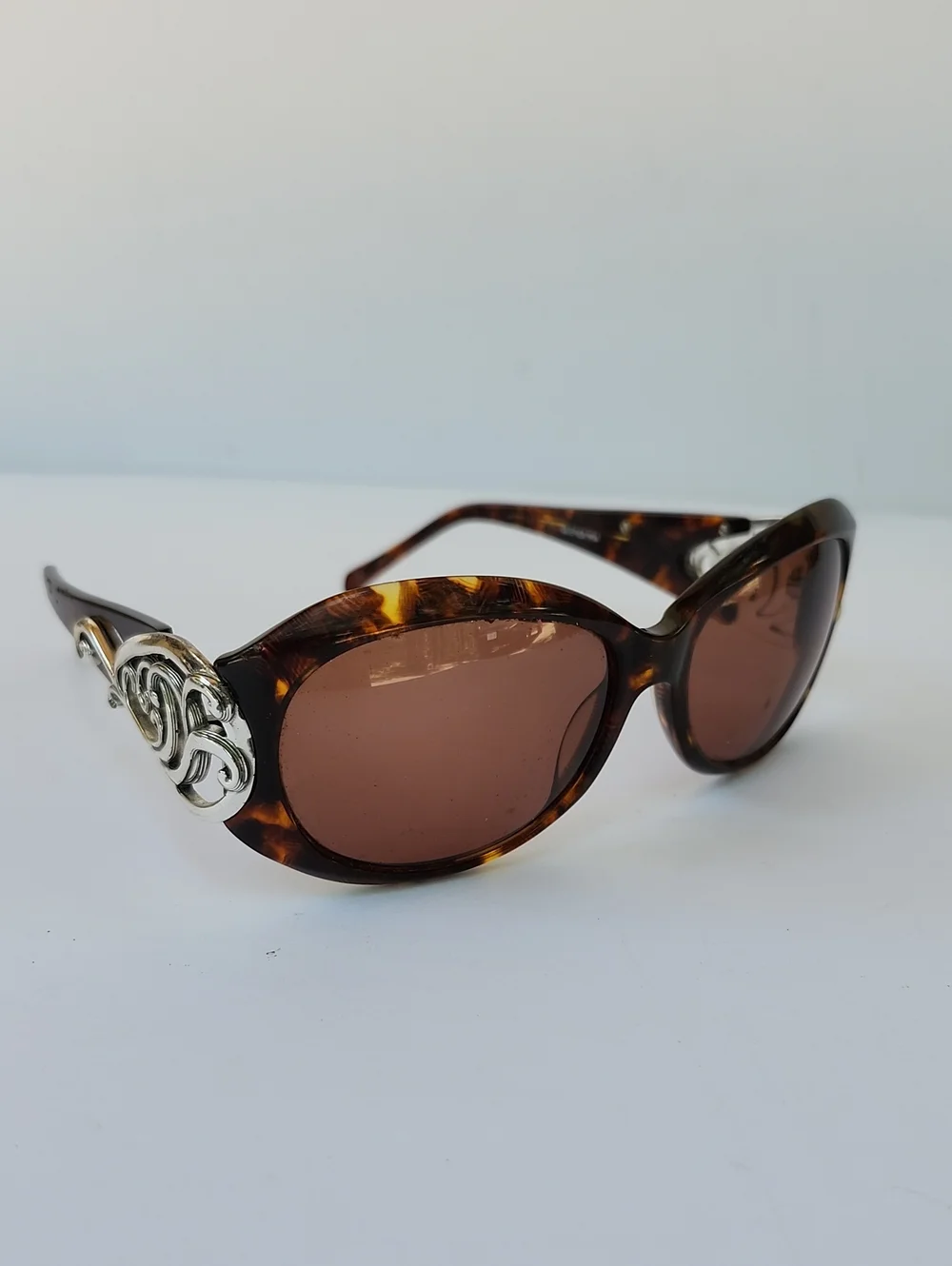 Brighton vtg tortoise