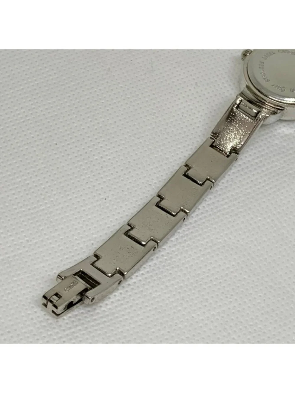 N/A silver tone