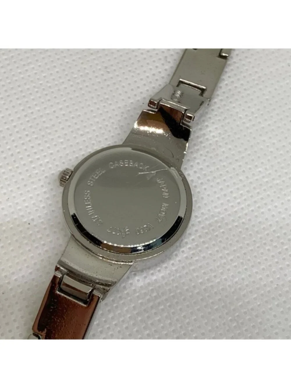 N/A silver tone