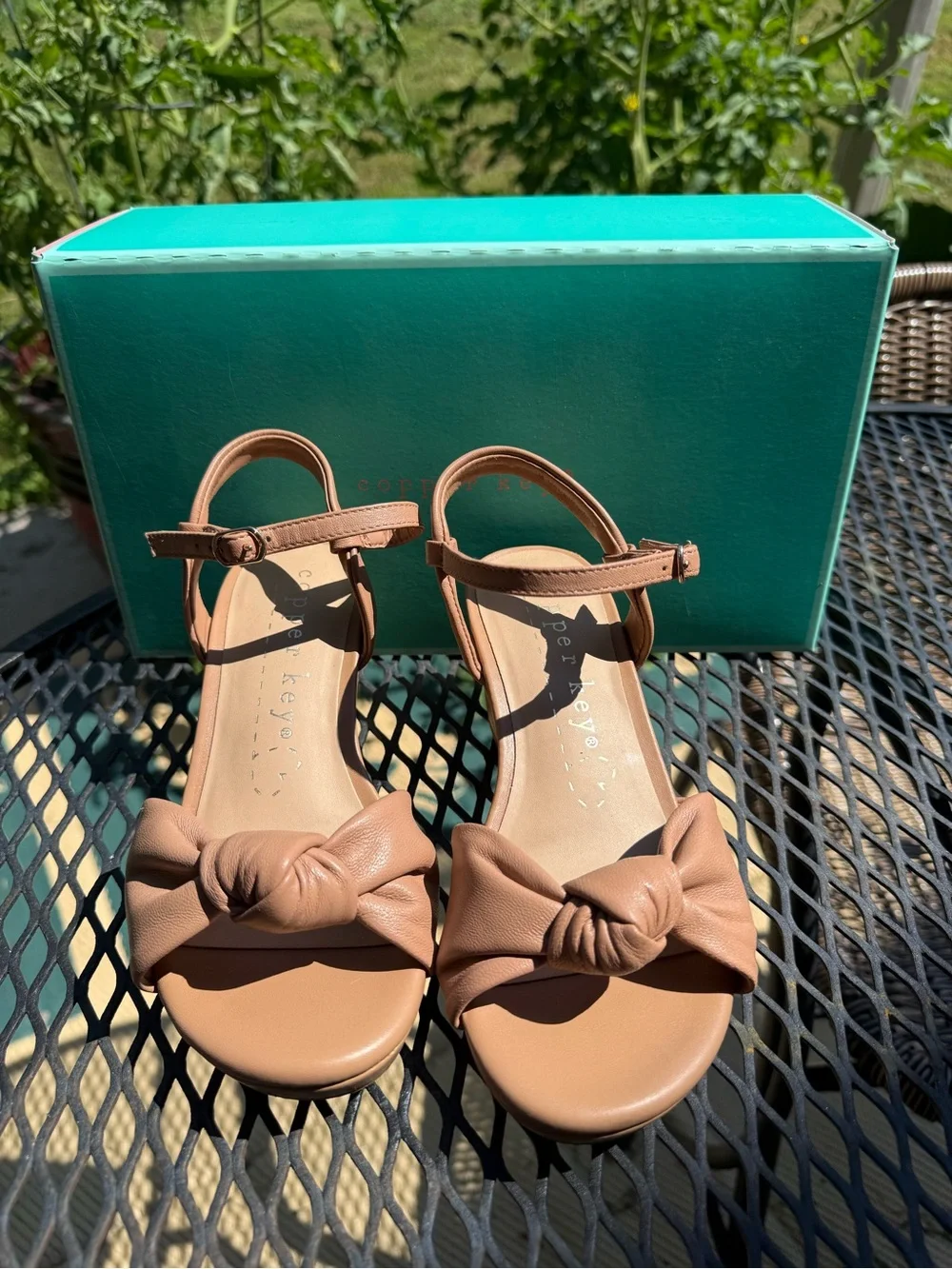Copper Key sleek tan