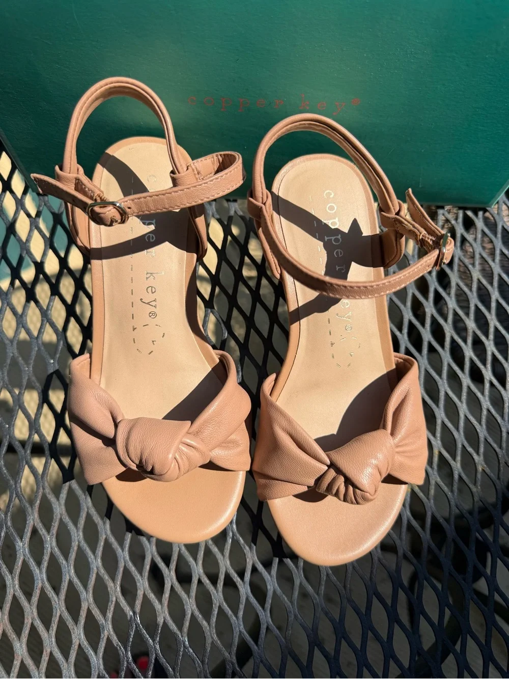 Copper Key sleek tan