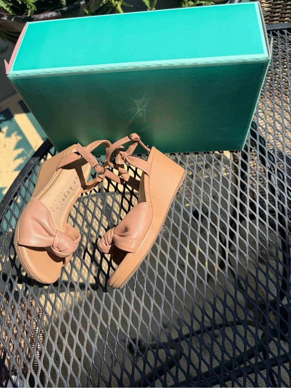 Copper Key sleek tan