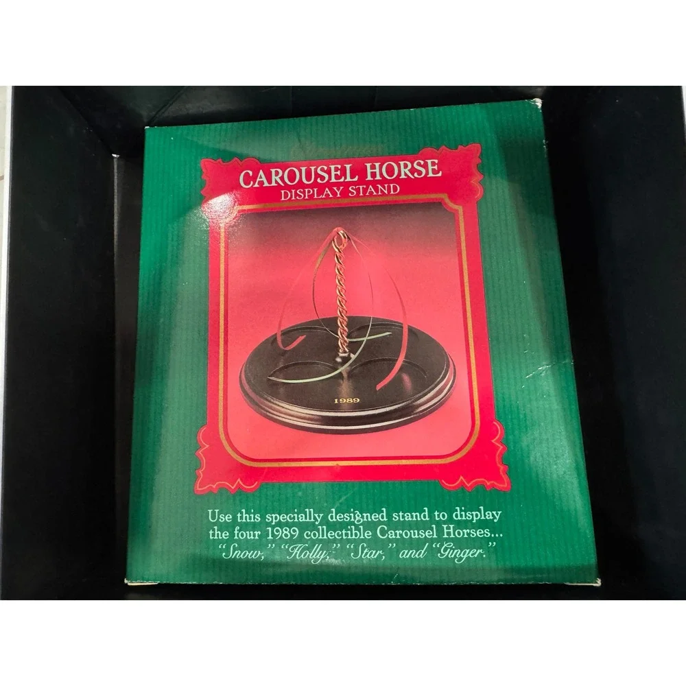 Hallmark gold four