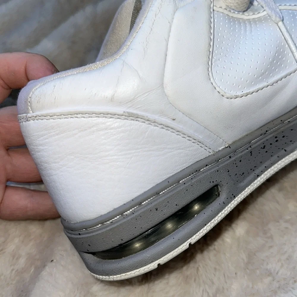 Jordan low mid