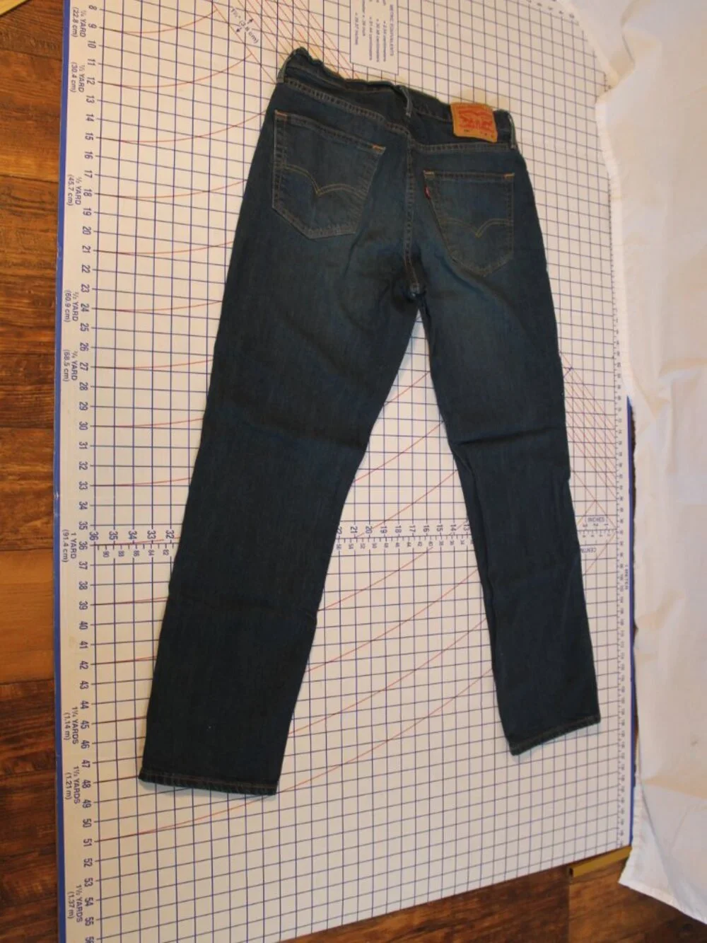 Levis levi 541