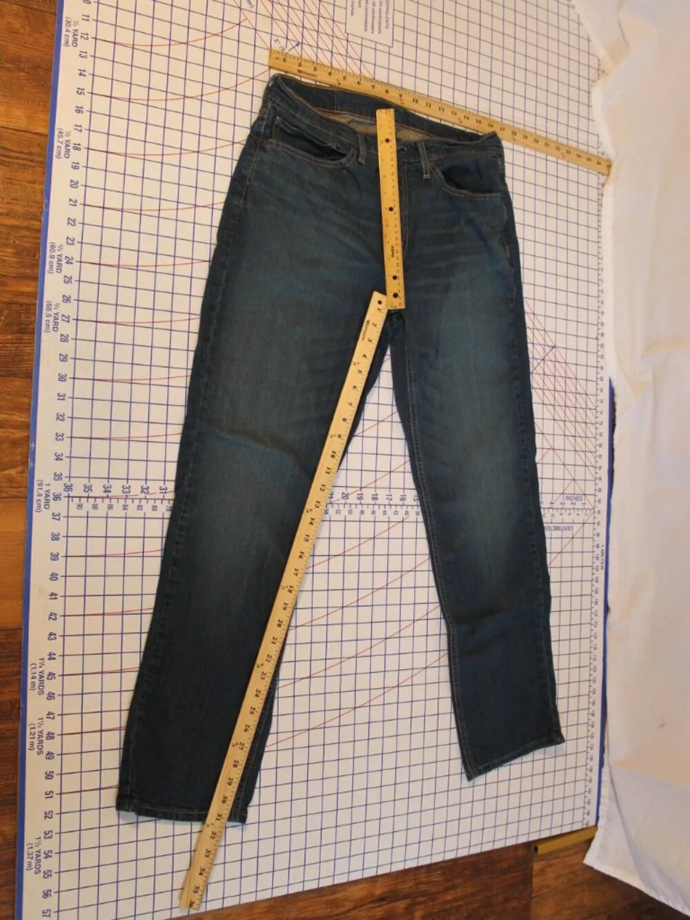 Levis levi 541