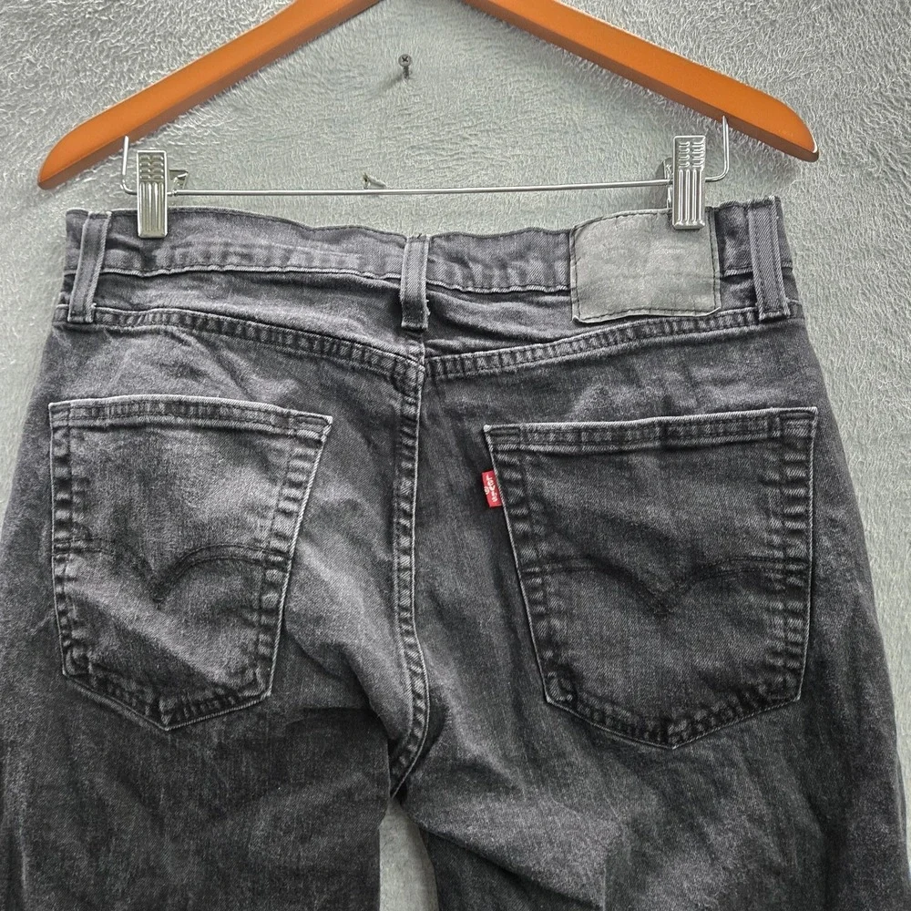 Levis *please carefully