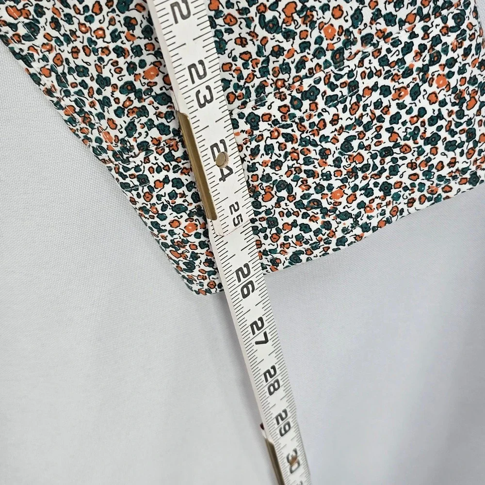 Banana Republic stylish versatile