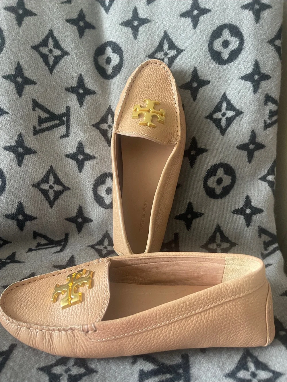 Tory Burch pebbled leather