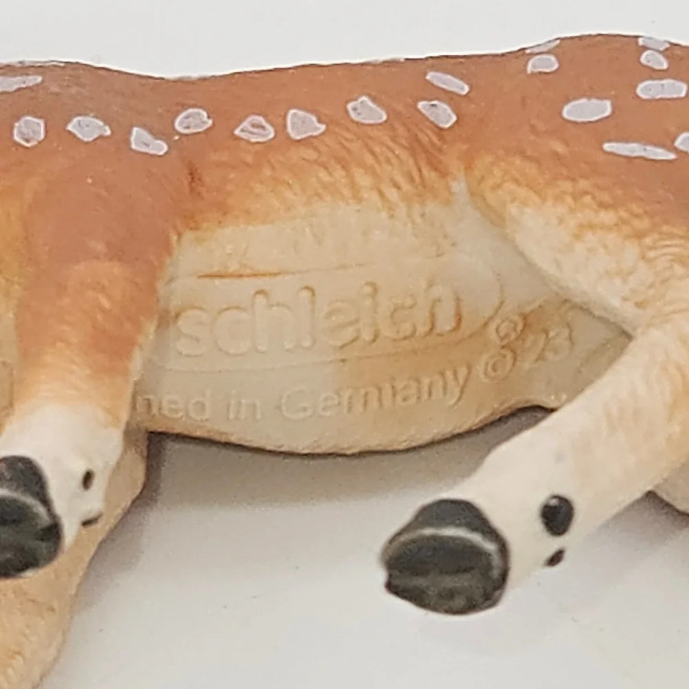 schleich fawn figurine