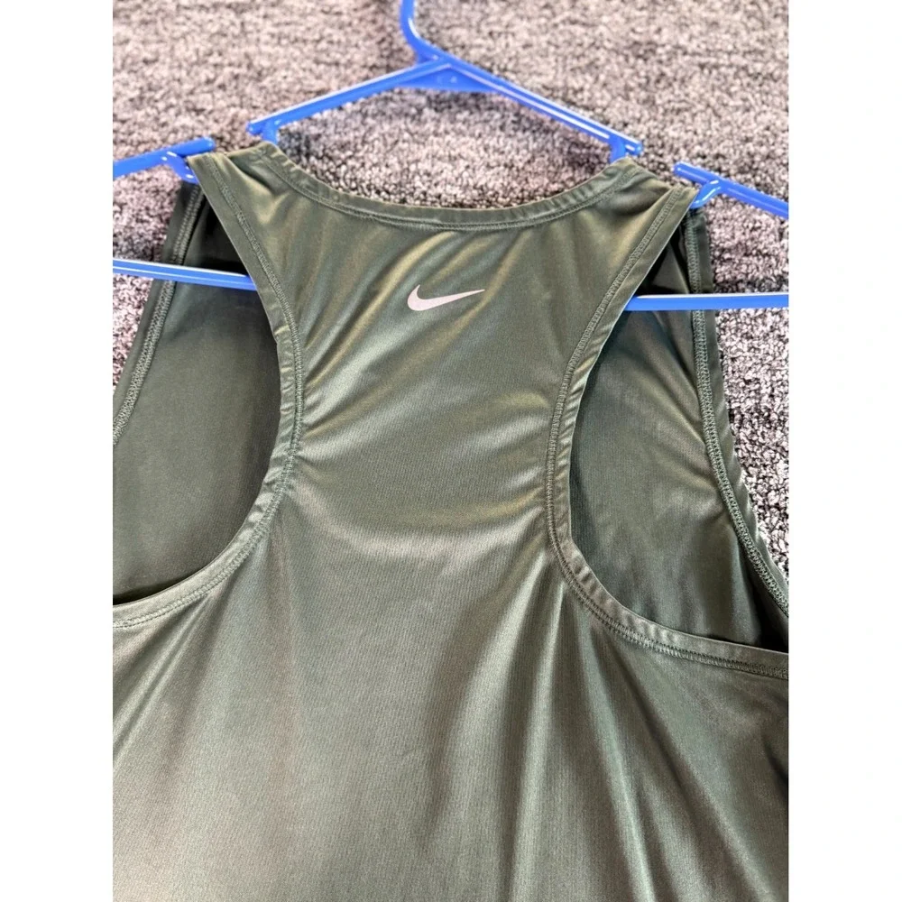 Nike running dri
