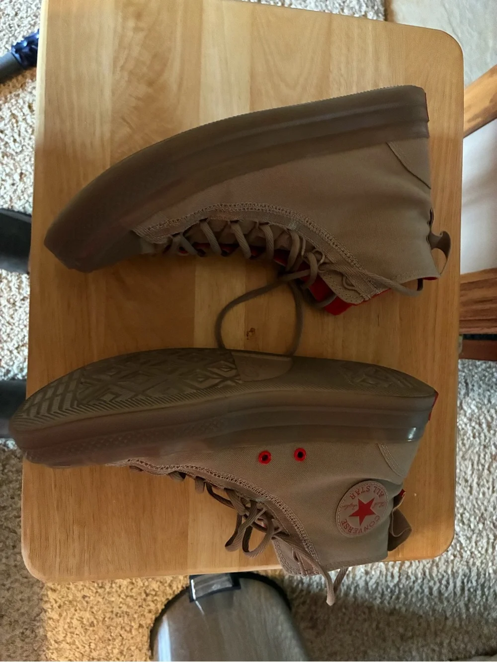 Converse front casual