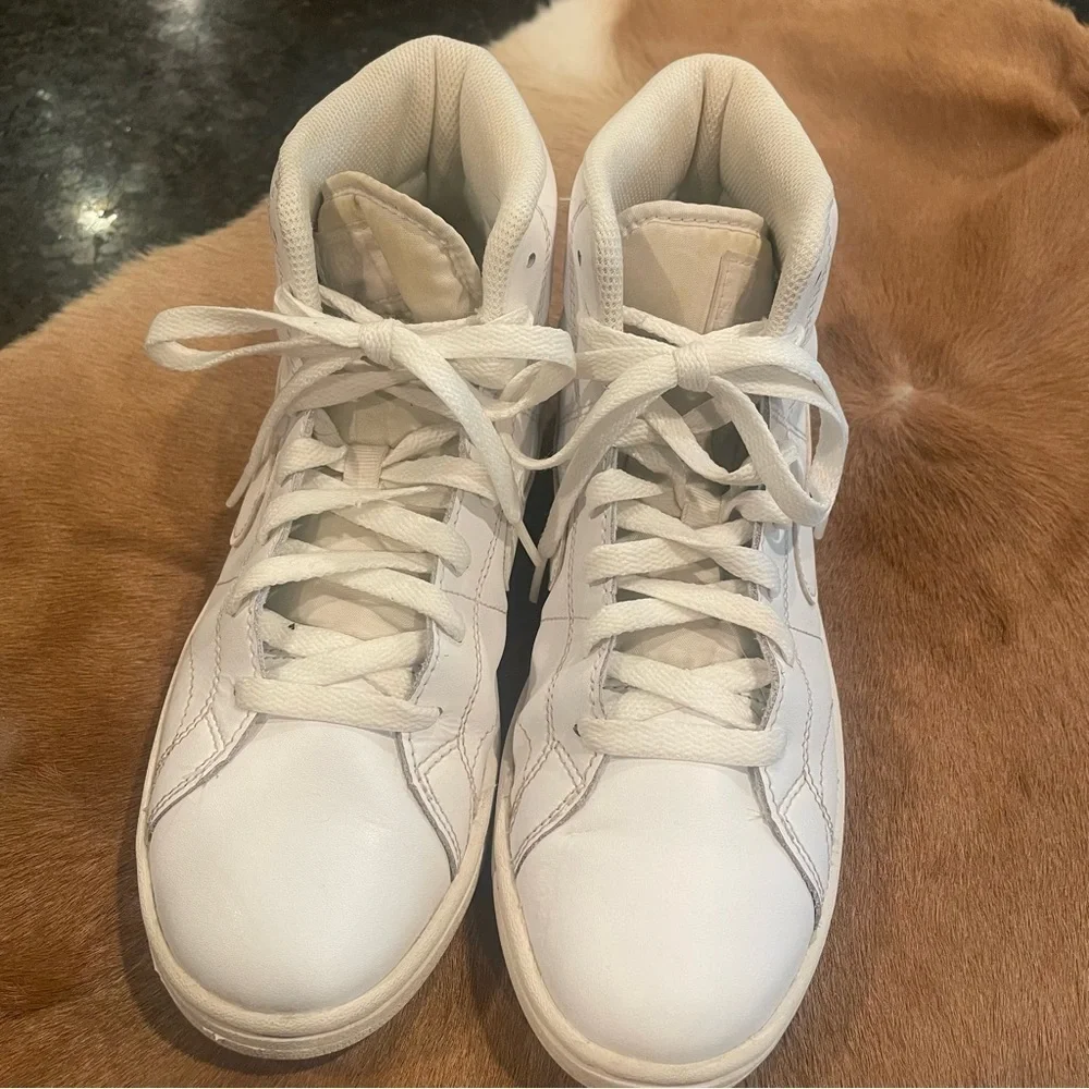 Nike excellent used