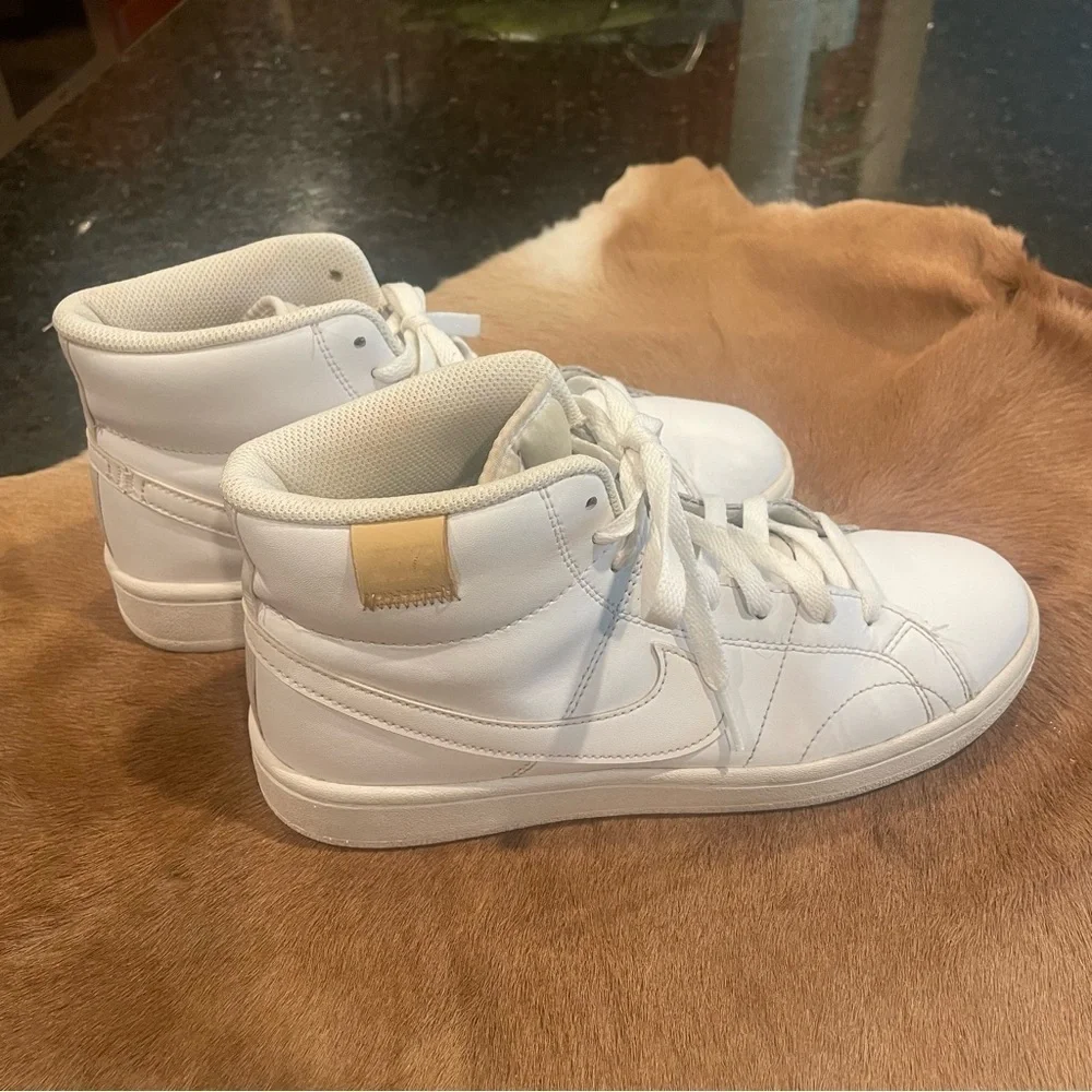 Nike excellent used