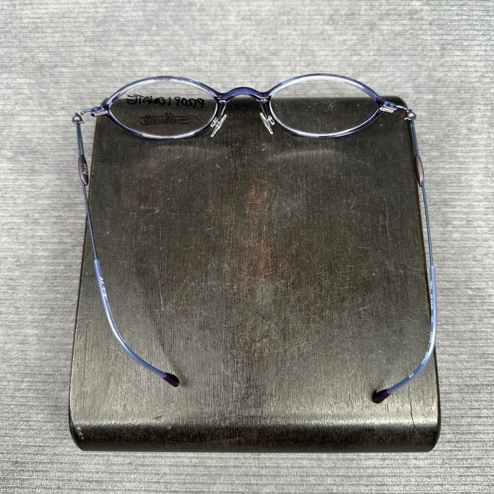 Silhouette spx 1946