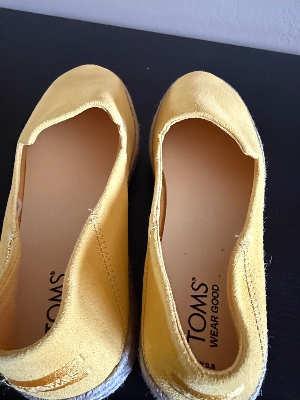 Toms brand style