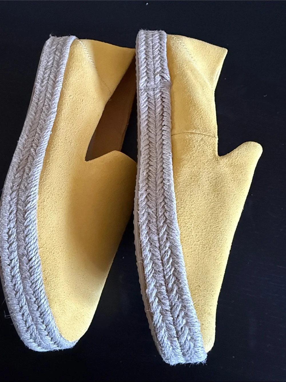 Toms brand style