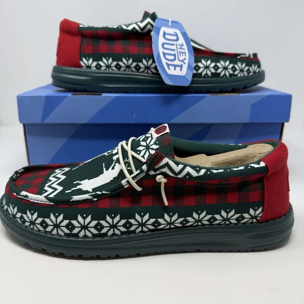 Hey Dude Wally Mens 8 Green Holiday Cheers Christmas‎ Slip On Shoes Loafers