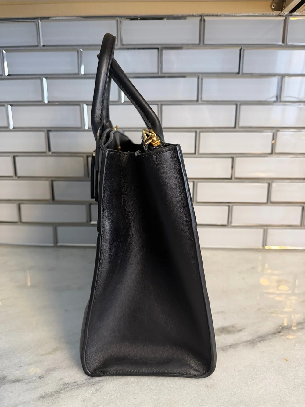 Louis Vuitton Black Leather City Steamer MM Gold Hardware and Detachable Strap
