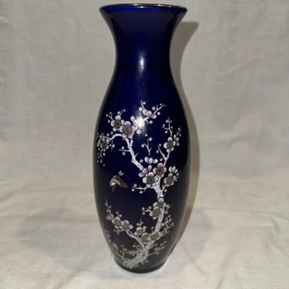 Yamato Japan Porcelain Cobalt Blue Cherry Blossoms Bird Floral Gold Rimmed Vase.