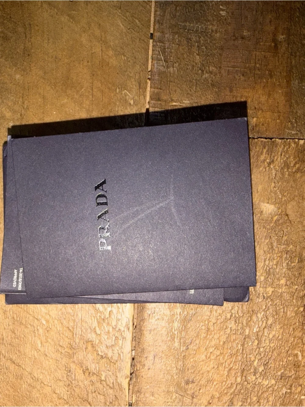 Prada carry luxe