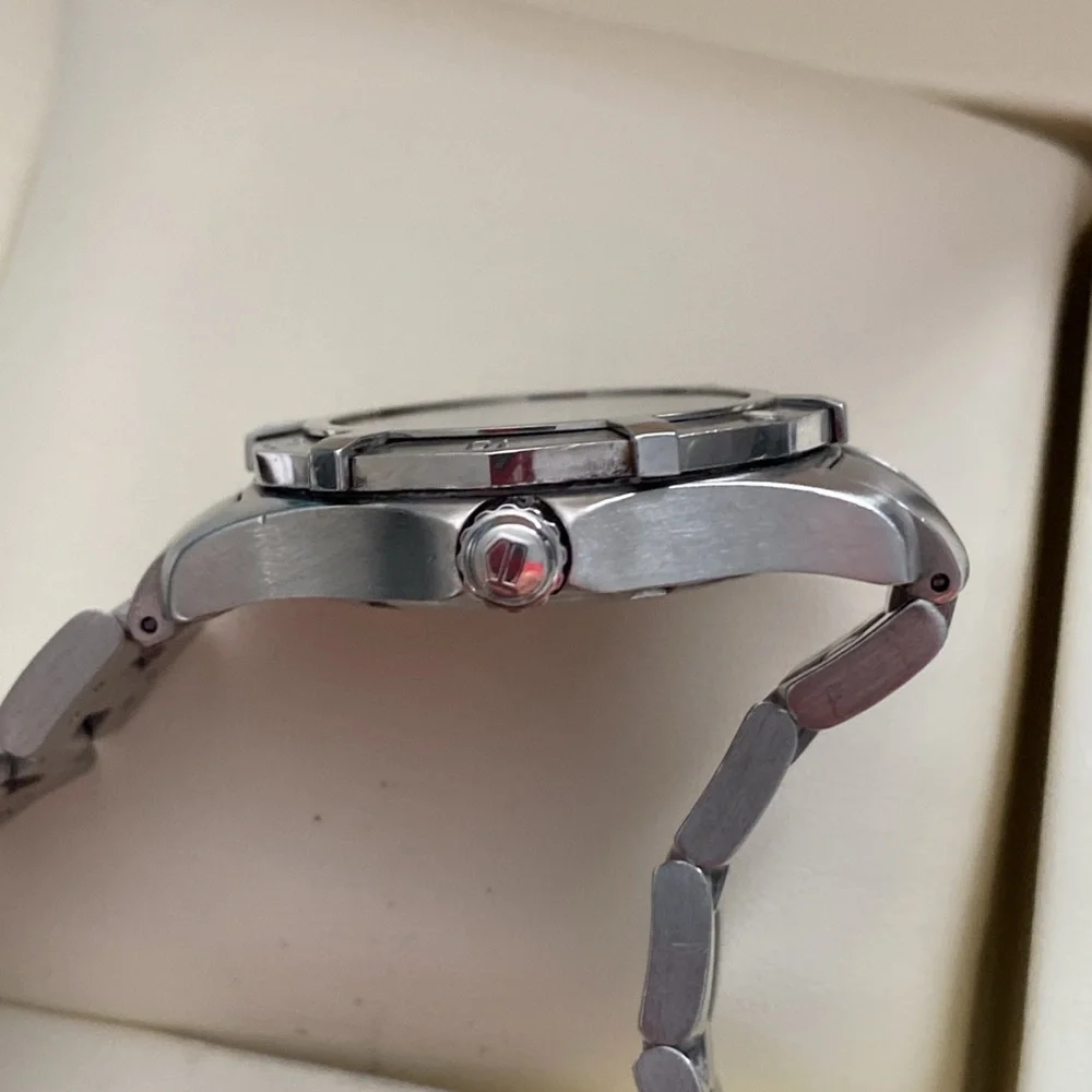 Tag Heuer authentic tag