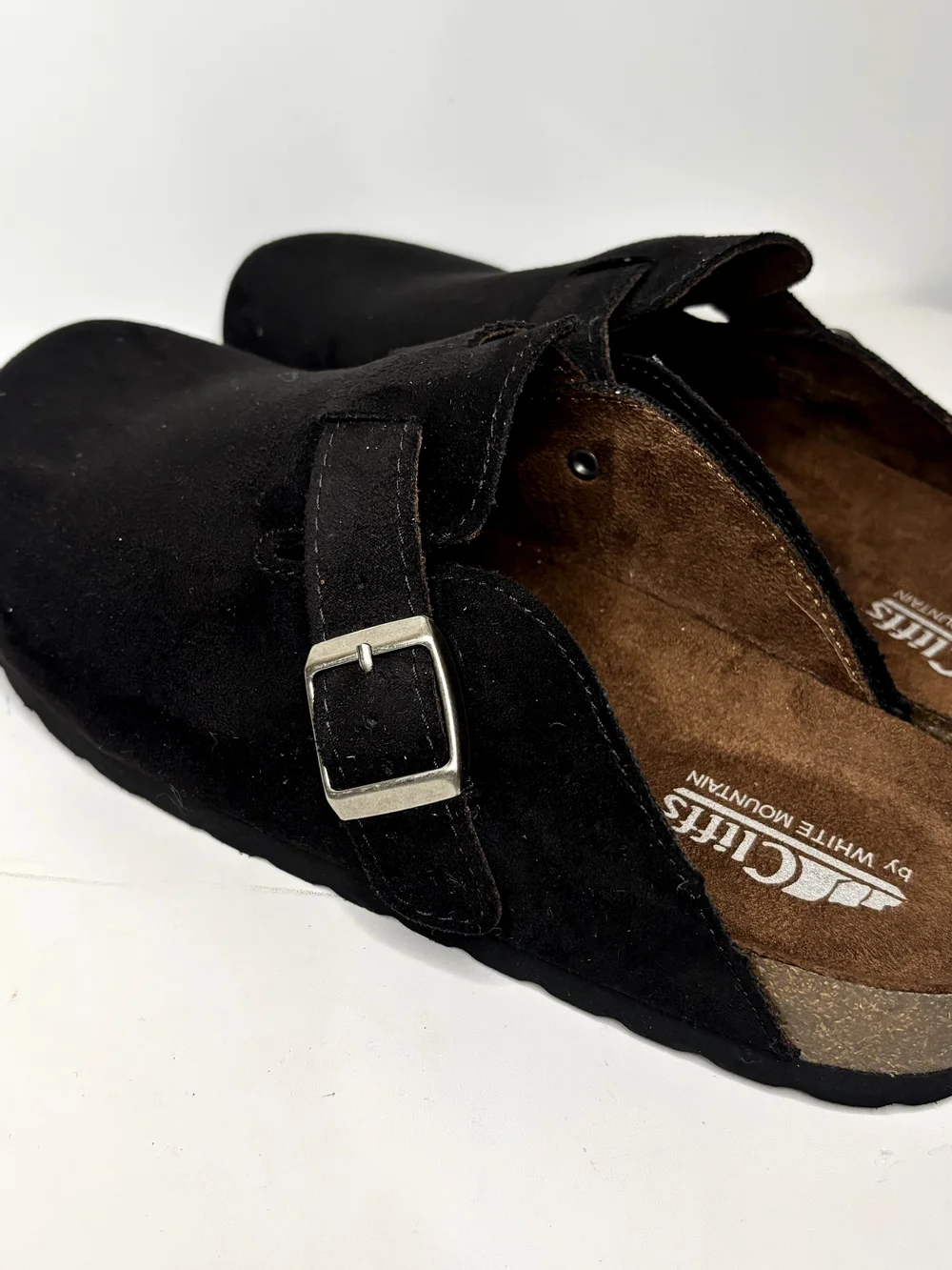 Cliffs by WHITE MOUNTAIN soft black