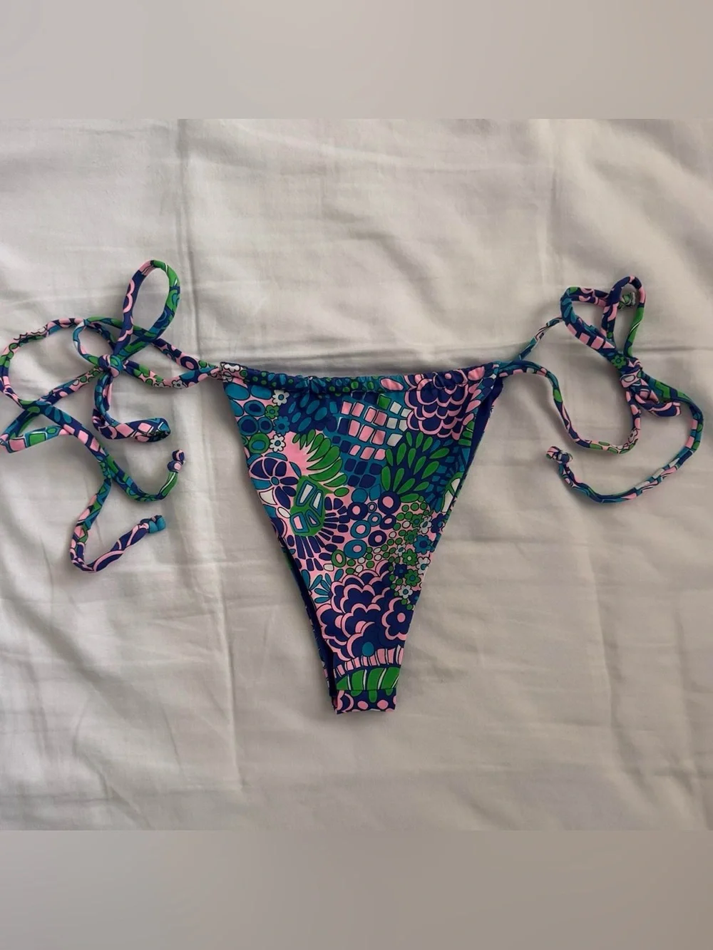 FRANKIES BIKINIS × Hailee Steinfeld tia string bottoms