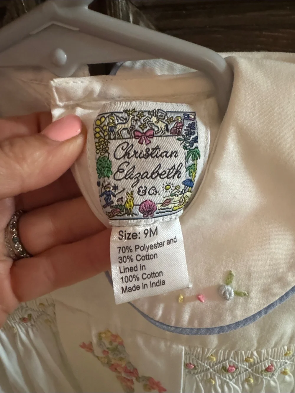 Christian Elizabeth & Co collar special dress