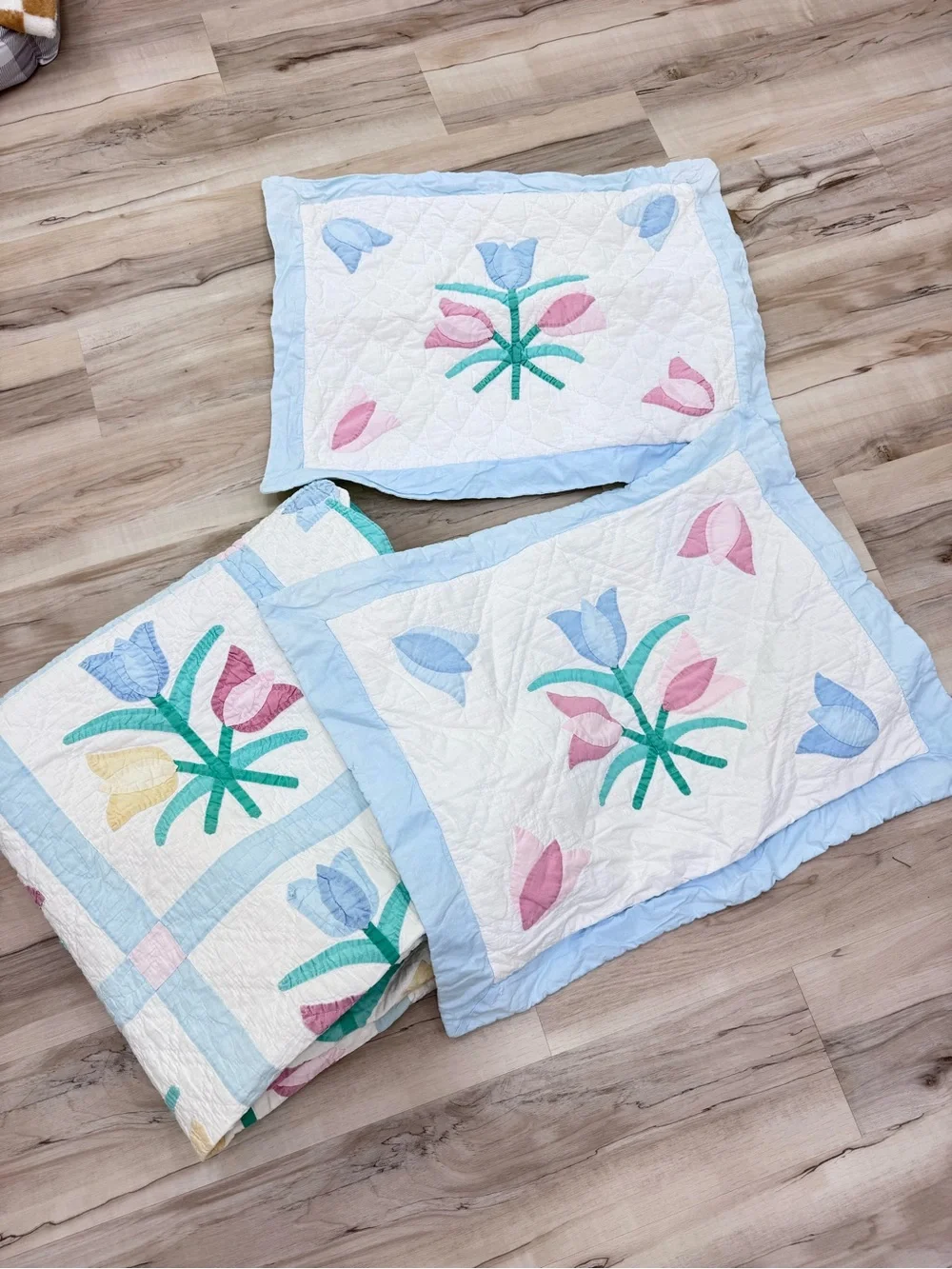 N/A vintage floral