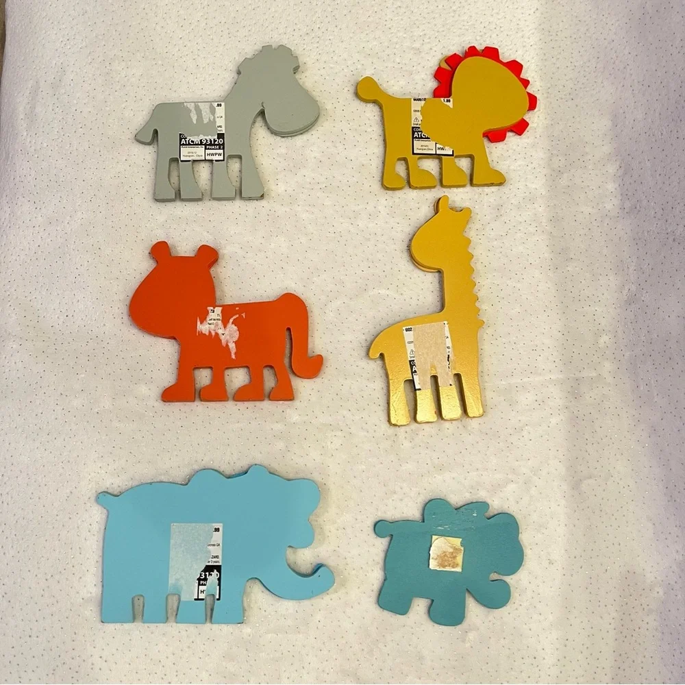 Small colorful wooden animal decorations for kids bedroom bundle of six