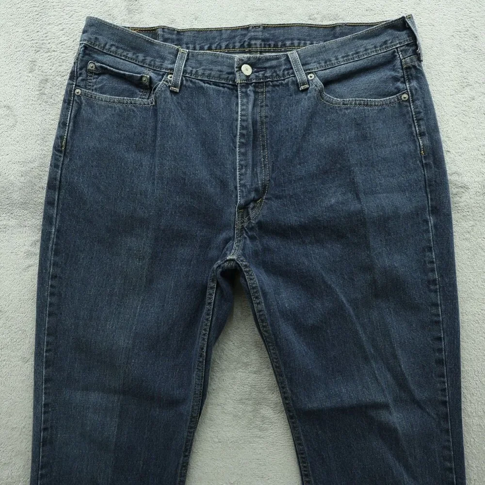 Levis good loose