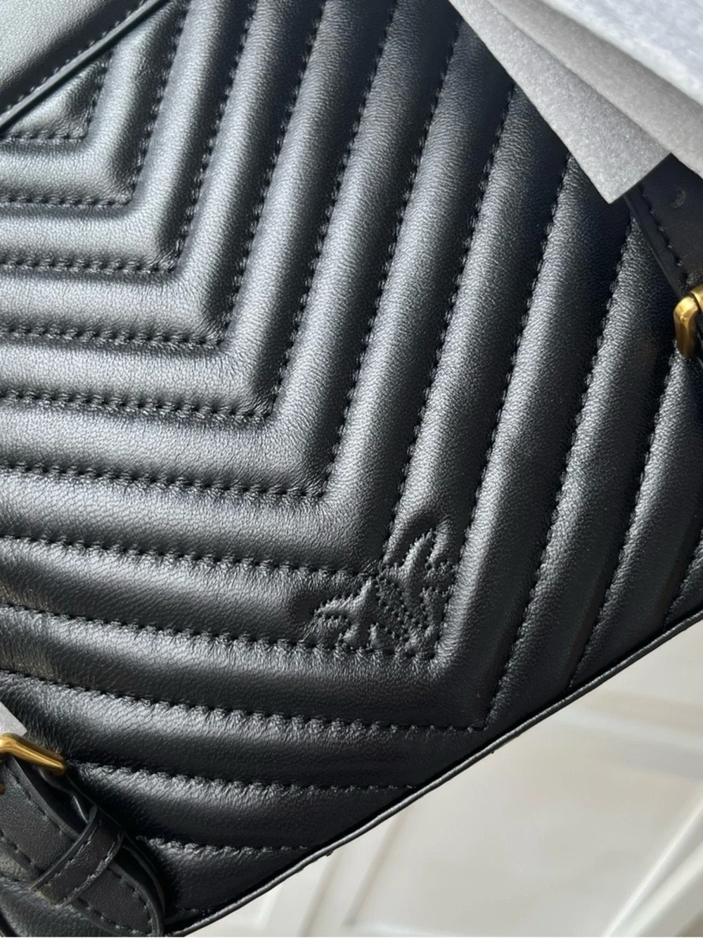Pinko compact quilted