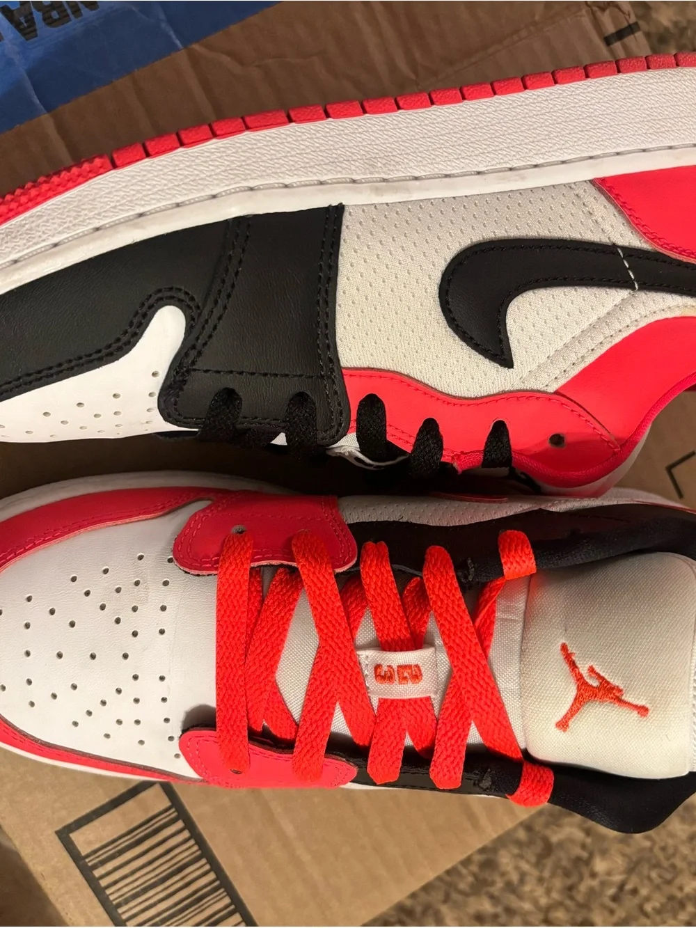 Nike low top