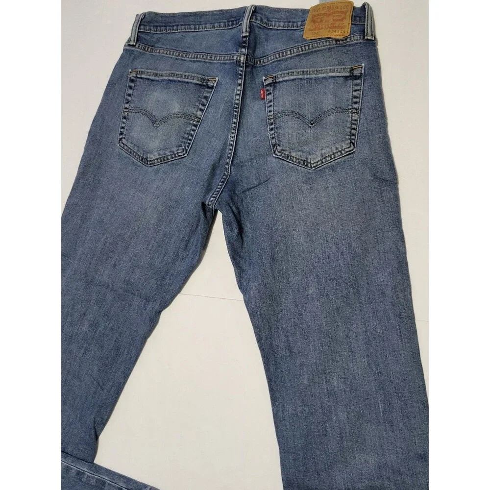 Levis levi 559