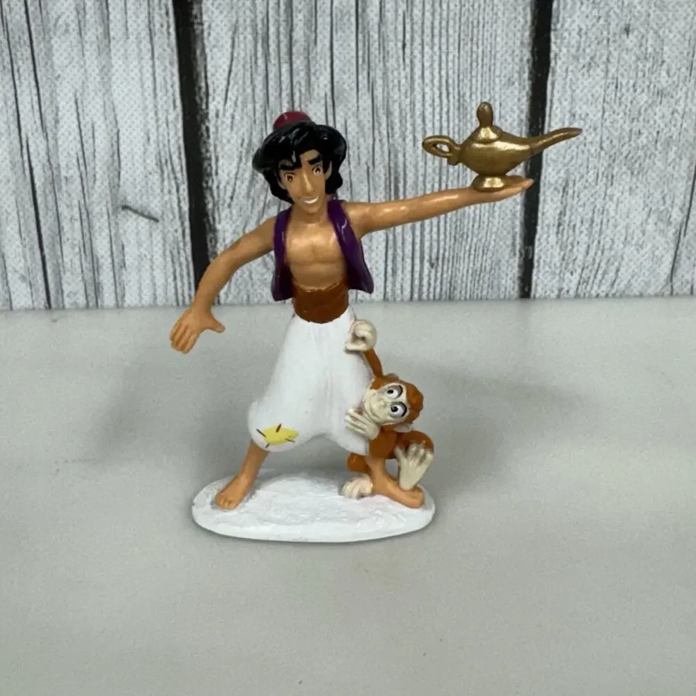 Vintage Disney's Aladdin Jasmine Magic Carpet, Aladdin, Genie Magic Lamp - Read