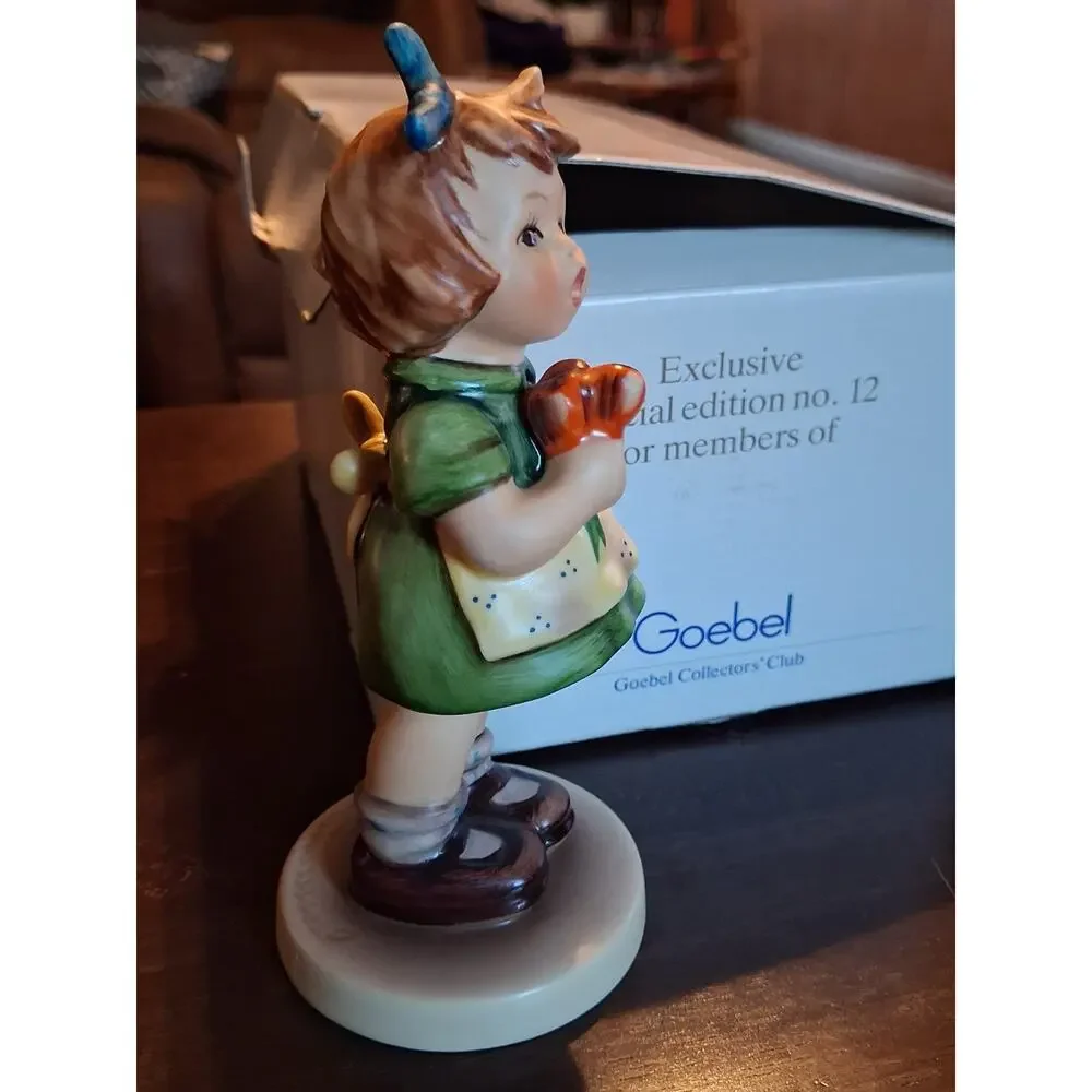 Hummel, Goebel this figurine
